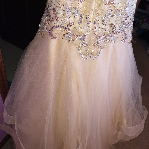 Prom dress - Picture 6 of 8